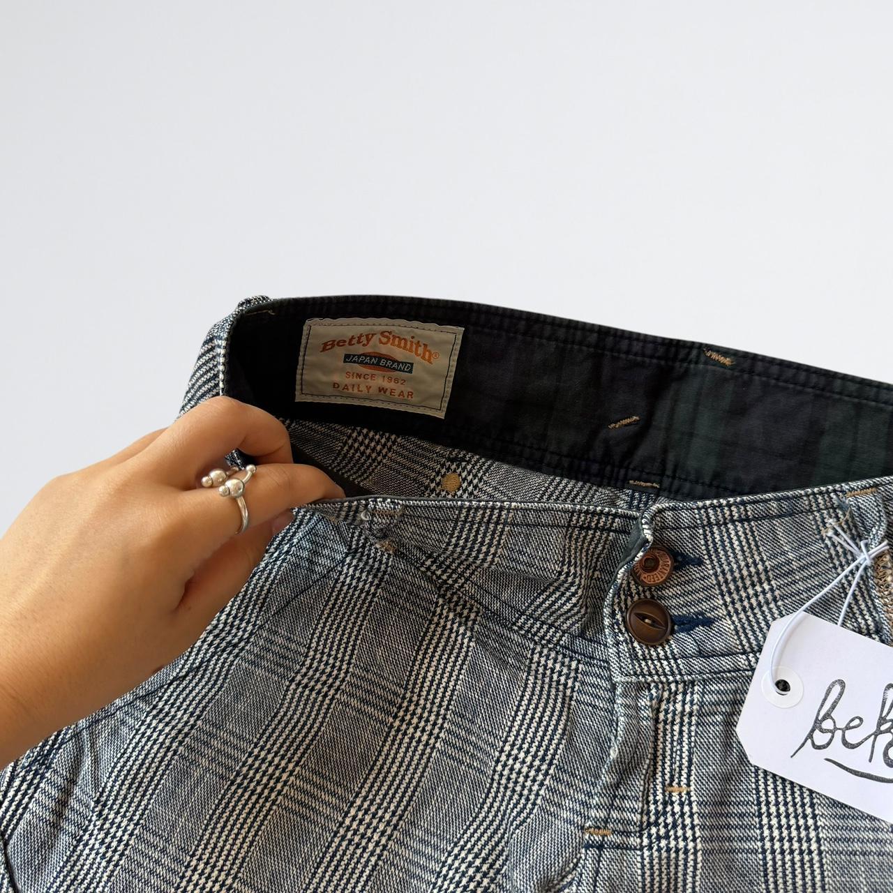 Betty Smith Buckle Back Pants