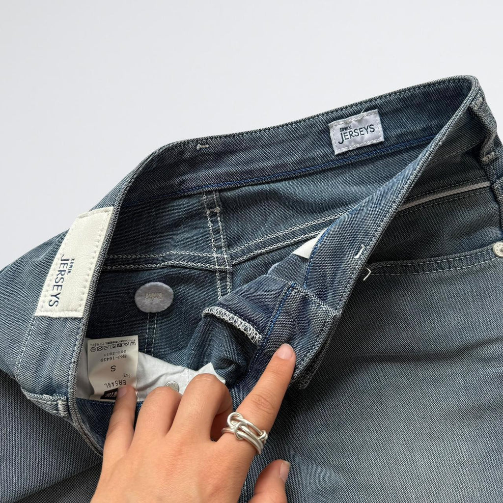 Edwin Y2K Denim Capri Pants