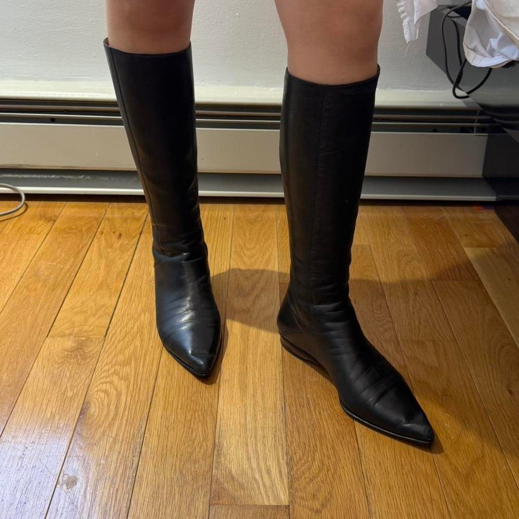 Gucci Vintage Pointed Leather Boots