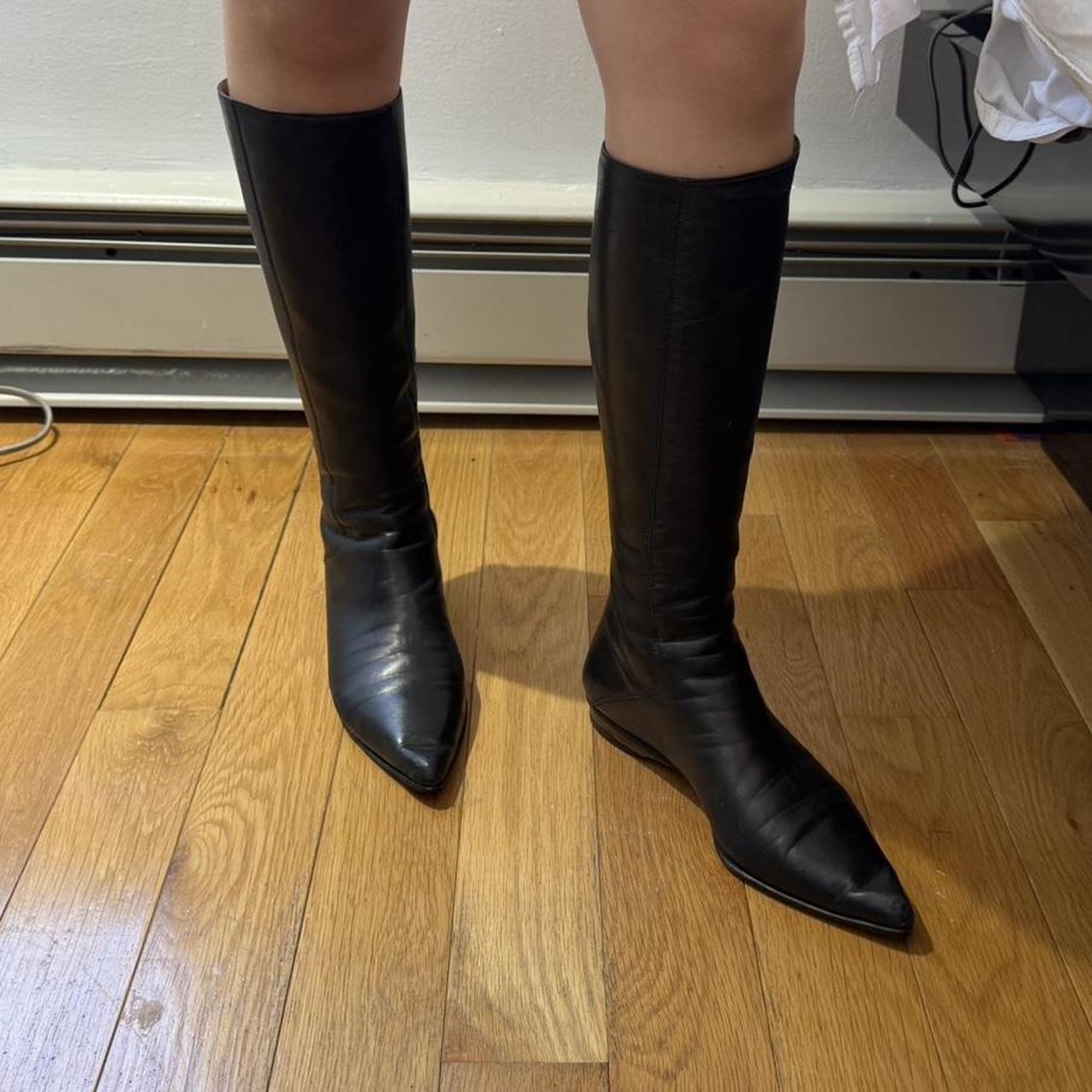 Gucci Vintage Pointed Leather Boots