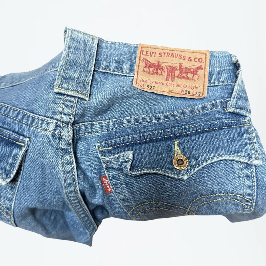 Levi's Button Pocket Japanese Jeans (30 x 29)