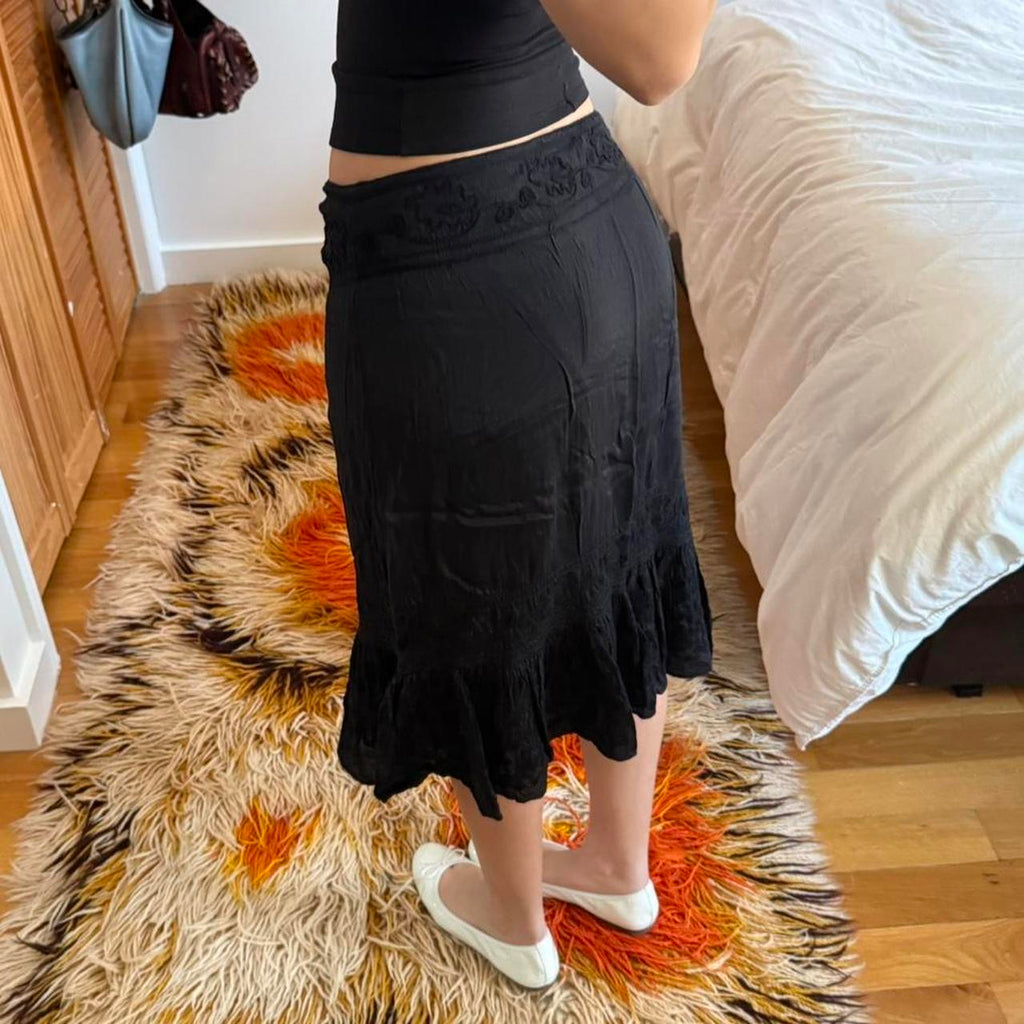 Y2K Black Embroidered Ruffle Midi Skirt